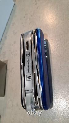1.3705. FT Victorinox SwissFlame pocket Knife butane lighter very good condition
