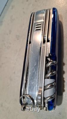 1.3705. FT Victorinox SwissFlame pocket Knife butane lighter very good condition