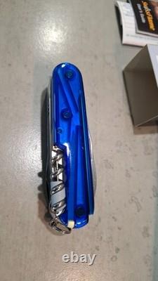1.3705. FT Victorinox SwissFlame pocket Knife butane lighter very good condition