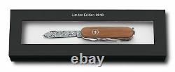 1.4721. J18 Victorinox Swiss Army Knife Deluxe Tinker Damast Limited Edition