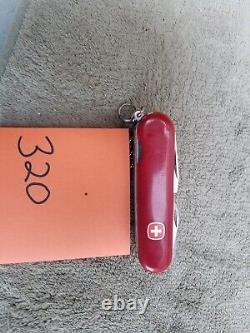 1 Red WENGER Swiss Army Knife COLLECTORS lot 320