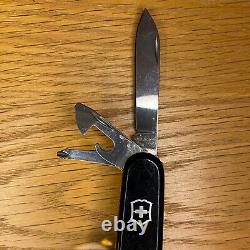 1 Victorinox Swiss Army Knife Spartan, Cyber Tool, Carhartt, Camper, Huntsman