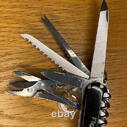 1 Victorinox Swiss Army Knife Spartan, Cyber Tool, Carhartt, Camper, Huntsman