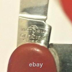 1961-68 VICTORIA FISHERMAN w Closed Bail Swiss Army Knife Sharp Arc +PAT NrMT