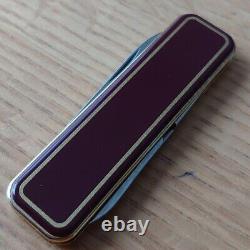 1980 Vintage Victorinox classic deluxe burgundy 0.6210.82 Swiss Army Knife