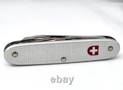 2006 Soldier alox model Swiss Army Military Knife Victorinox 06 NEW No Box