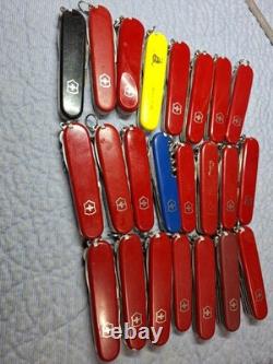 23 KNIVES VICTORINOX SWISS ARMY Lot P6