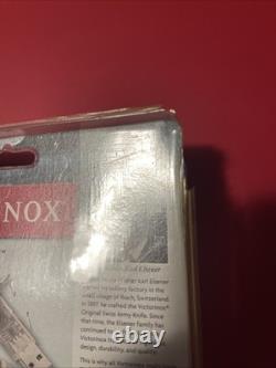Brand New Victorinox Swiss Army Knife Swiss Memory 128 MB USB Flash Drive Sealed