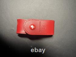 Brand new VICTORINOX HUNTSMAN YEAR OF THE RABBIT 2023 Army Knife Red New LIMITED