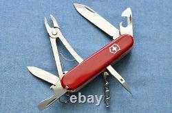 C. 1990 RARE Victorinox 1.3623 AKA MECHANIC withCorkscrew Swiss Army Knife NIB NOS