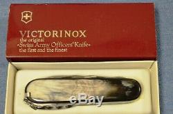 C. 1991 Victorinox HUNTSMAN-BISON HORN SCALES Swiss Army Knife New in Box NOS VTG