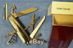 C. 1991 Victorinox HUNTSMAN-BISON HORN SCALES Swiss Army Knife New in Box NOS VTG
