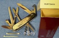 C. 1991 Victorinox HUNTSMAN-BISON HORN SCALES Swiss Army Knife New in Box NOS VTG