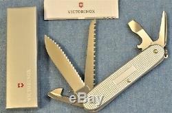C2015 Victorinox FARMER SERRATED SILVER ALOX RED SHIELD Swiss Army Knife NIB NOS