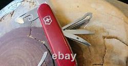 Discontinued Red Victorinox 91mm Master Craftsman Swiss Army Knife Phillips T85