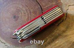 Discontinued Red Victorinox 91mm Master Craftsman Swiss Army Knife Phillips T85