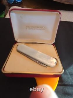 Extremely Rare Victorinox Pearl Handle 3-Blade 1960's In Original Box Must