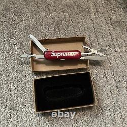 FW14 Supreme Victorinox Swiss Army Manager Pocket Knife Multi-Tool Red 2014 New