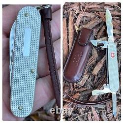 IWC Swiss Army Pocket Knife SAK by Victorinox w Leather Slip & Keychain Lanyard