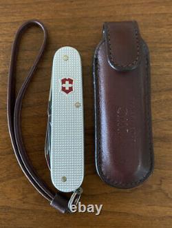 IWC Swiss Army Pocket Knife SAK by Victorinox w Leather Slip & Keychain Lanyard