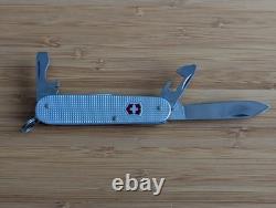 LOT OF NINE Victorinox Swiss Army Knives, Various Sizes READ DESCRIPTION