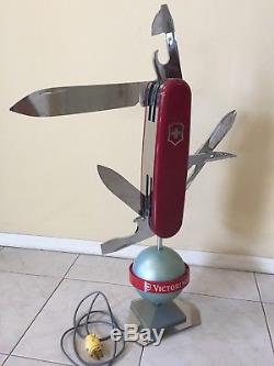 Large Victorinox Swiss Army Knife Display (Electric Moving Blades)
