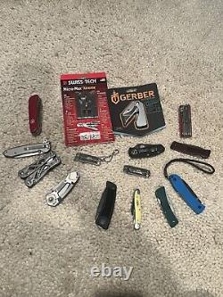 Lot of 10 Random Pocket Knives / Multitools Leatherman Buck Spyderco Swiss Army