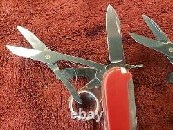 Lot of 3 Victorinox Explorer Red 91 mm Swiss Army Knife with Magnifying Glass