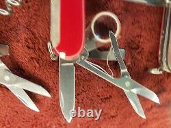 Lot of 3 Victorinox Explorer Red 91 mm Swiss Army Knife with Magnifying Glass