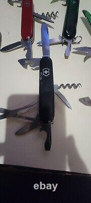 Lot of 5 pocket swiss army knives