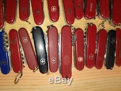 Lot of over 100 Swiss Army Knives Victorinox/Wenger used condition from TSA