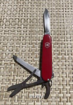 MARLBORO Red 91MM Victorinox Swiss Army Trail Guide Knife Retired