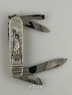 MINT Victorinox Statue of Liberty Carved Stainless Swiss Army Knife Spartan