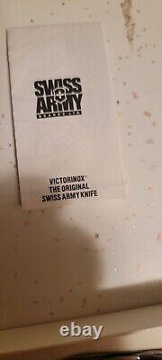 Marlboro Victronix Swiss Army Knife New In Box