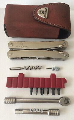 NEW Victorinox Swiss Army Knife One-Hand SPIRIT MX PLUS KIT. Leather + Tools