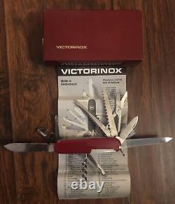 NIB Victorinox Champion Swiss Army Knife 1.5793 Multitool Vintage