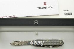 NIB Victorinox Swiss Army Pioneer X Damascus 2016 0.8231. J16 Swiss Army Knife