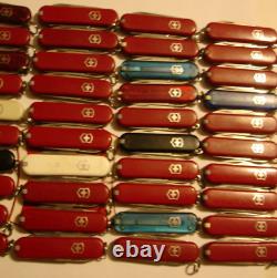 NTSA LOT of 50 VICTORINOX 58 mm CLASSICS SWISS ARMY MULTIFUNCTION POCKET KNIVES