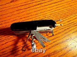 New Victorinox Swiss Army 91mm Knife CYBERTOOL 41 L Black 1.7775.3