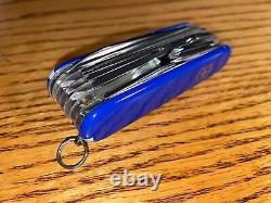 New Victorinox Swiss Army 91mm Knife SWISSCHAMP BLUE + BROWN LEATHER POUCH