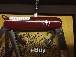 New Victorinox Swiss Army Limited Edition Year of Goat Knife Rare