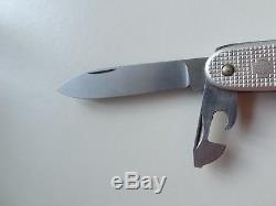 Perfect 1975 Wenger Delemont soldier alox Swiss Army Knife pioneer Wengerinox