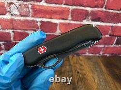 Pre-Owned VICTORINOX SWISS ARMY RESCUE TOOL POCKET KNIFE BLACK ONE HAND TREKKER