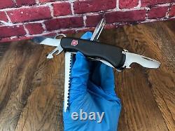 Pre-Owned VICTORINOX SWISS ARMY RESCUE TOOL POCKET KNIFE BLACK ONE HAND TREKKER