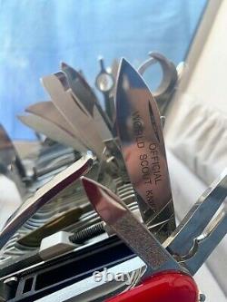 RARE UNUSED in box Wenger 16999 GIANT GUINNESS WORLD RECORD Swiss Army Knife