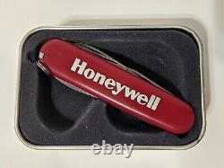 Rare NEW Swiss Army Victorinox HONEYWELL Officier Pocket Knife vintage tin case