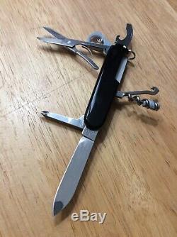 Rare Victorinox Swiss Army Knife Yeoman