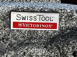 Rare Victorinox Swiss Army Swisstool Factory Locking Countertop Display Case NEW