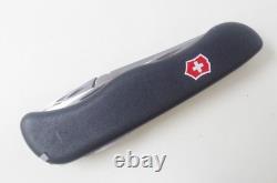 Retired Black Victorinox Atlas 111mm Swiss Army Knife Slide-Lock TSA Auction