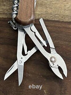 Retired WENGER Wood Evolution S557 Swiss Army Folding Pocket Knife DISCONTINUED